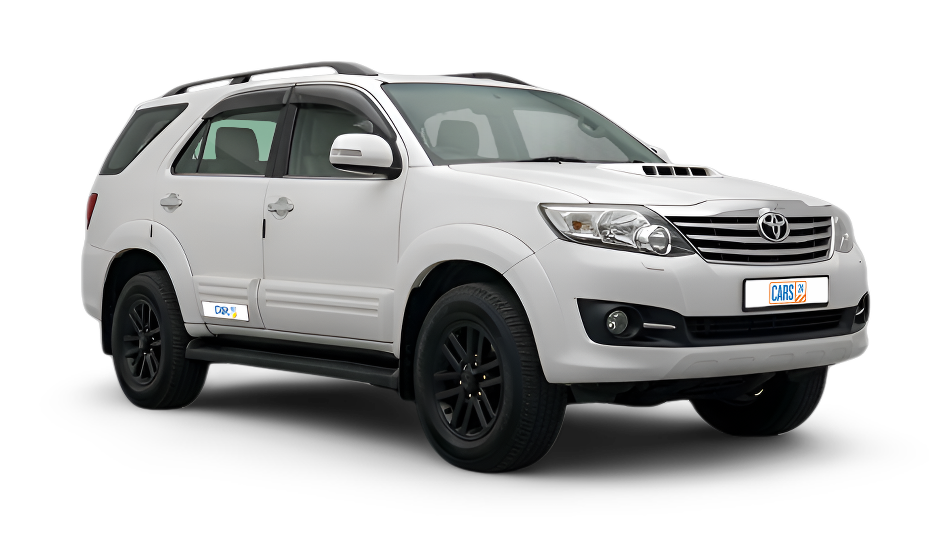Toyota Fortuner-img